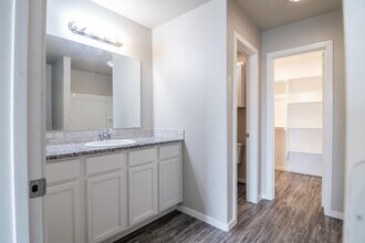 2107 N Avenue K in Lubbock, TX - Building Photo - Building Photo
