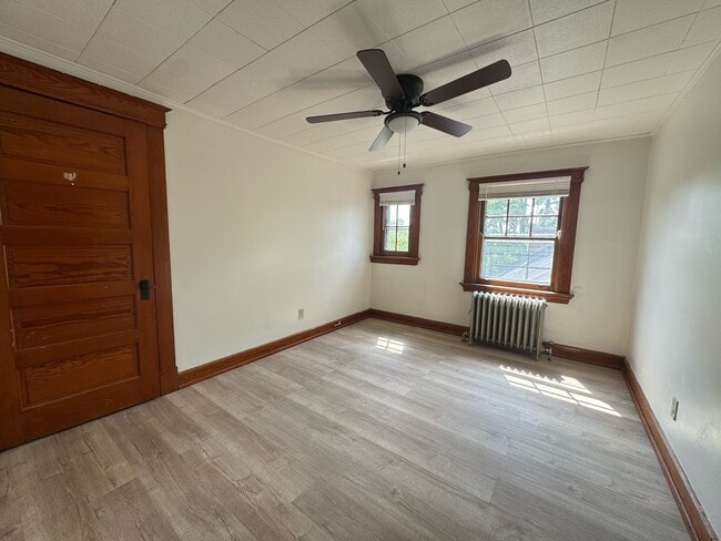 2299 Harrison Ave, Unit 3 in Cincinnati, OH - Building Photo - Building Photo