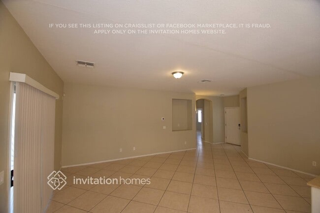 6342 W Cambridge Ave in Phoenix, AZ - Foto de edificio - Building Photo