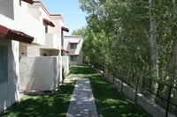 New Desert Vista Apartments in Barstow, CA - Foto de edificio - Building Photo