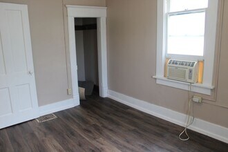 1207 Vattier Street in Manhattan, KS - Building Photo - Building Photo