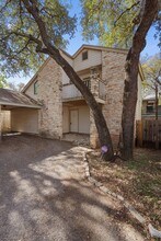 3610 Fleetwood Dr in Austin, TX - Building Photo - Building Photo
