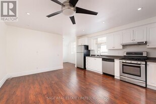 97 Holwood Ave in Toronto, ON - Building Photo