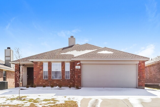 property at 1205 Artesia Dr