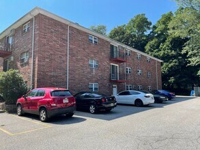 70 Madison St in Amesbury, MA - Building Photo - Building Photo