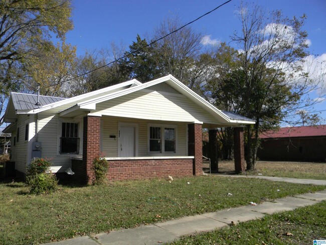 117 67th Pl N in Birmingham, AL - Foto de edificio - Building Photo