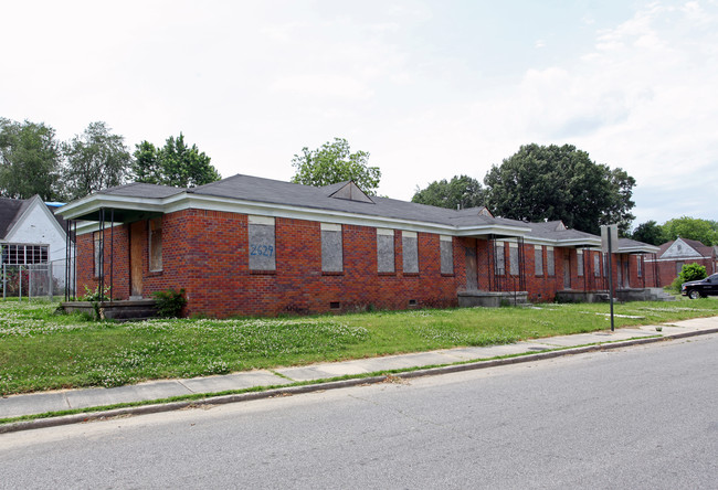 2617-2629 Select Ave in Memphis, TN - Foto de edificio - Building Photo