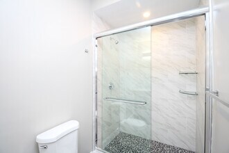 43 Cypress St, Unit 2 in Watertown, MA - Building Photo - Building Photo
