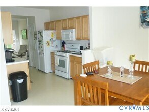 8738 Springwater Dr in Richmond, VA - Building Photo - Building Photo
