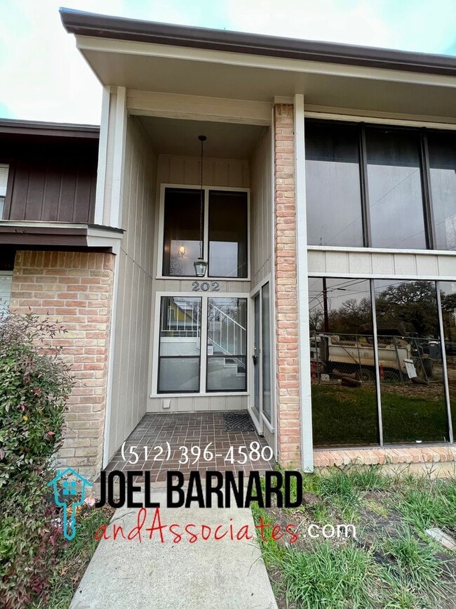 property at 202 Scott St