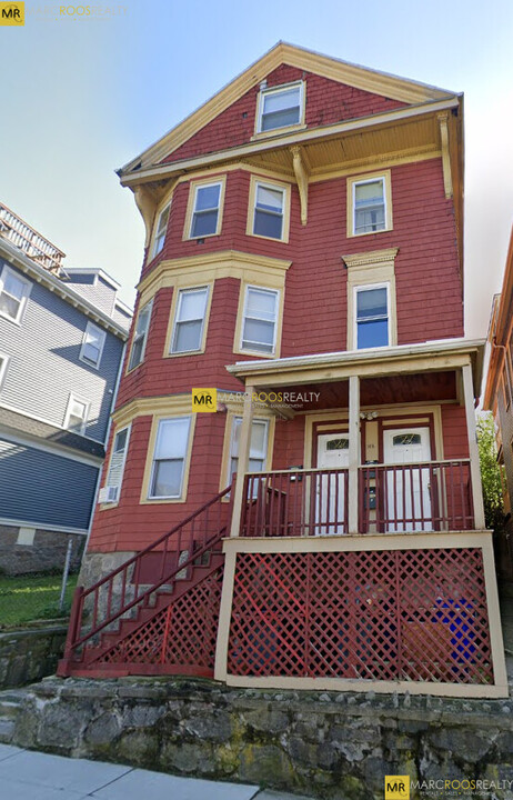 168 Hillside St, Unit 168 Hillside St. in Boston, MA - Foto de edificio