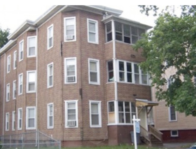 356-358 Maple Ave in Hartford, CT - Building Photo - Building Photo