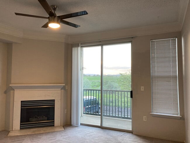 2085 Eagle Ave in Superior, CO - Building Photo - Building Photo