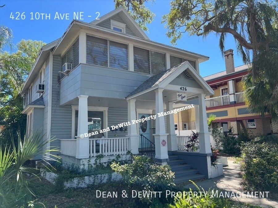 426 10th Ave NE in St. Petersburg, FL - Building Photo