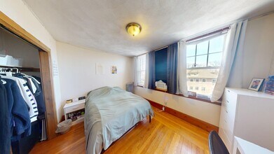 75 Nottinghill Rd, Unit 5 in Boston, MA - Building Photo - Building Photo