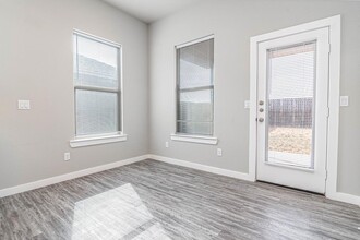 1324 Mayberry St in Odessa, TX - Building Photo - Building Photo