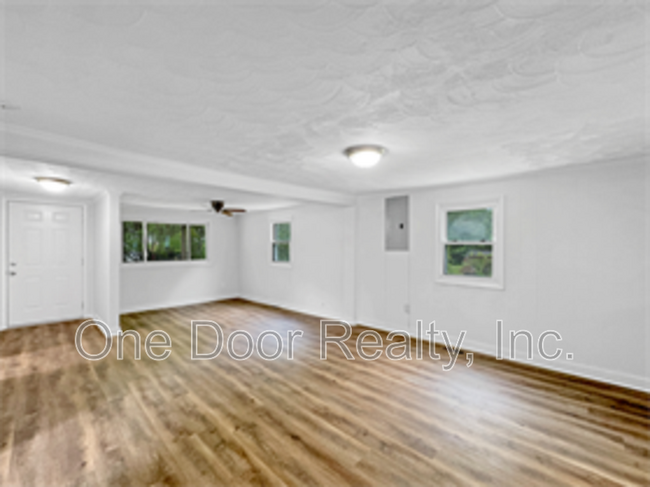 165 Magruder Ave in Williamsburg, VA - Building Photo - Building Photo