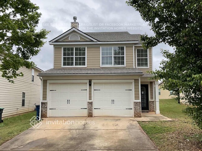 property at 2412 Cornell Cir