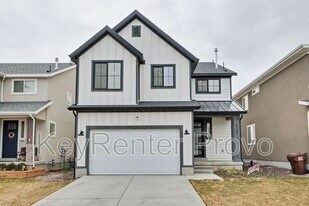 4152 E Bonne Vista Dr in Eagle Mountain, UT - Building Photo
