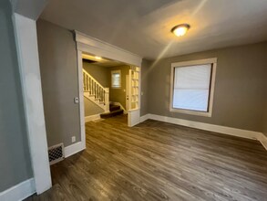 1625 37th St in Rock Island, IL - Foto de edificio - Building Photo