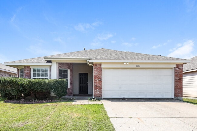 property at 2014 Gardenia Dr