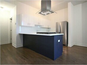 1418 W Addison St in Chicago, IL - Building Photo - Building Photo