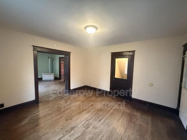 915 Jackson St NW in Grand Rapids, MI - Building Photo - Building Photo
