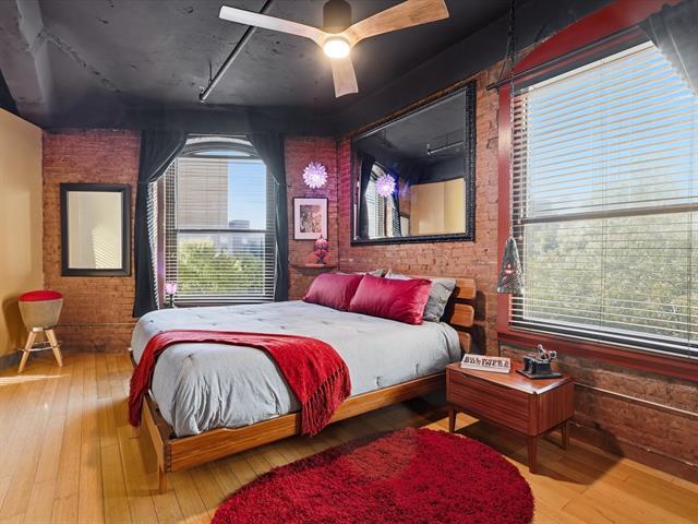 property at 910 Houston St