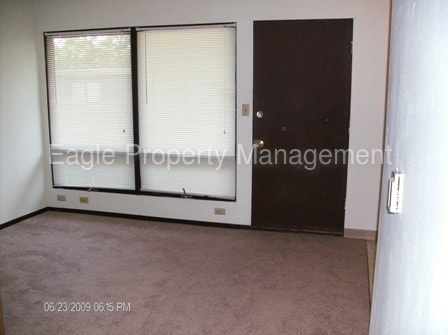 1414 Oakland Rd NE in Cedar Rapids, IA - Building Photo - Building Photo