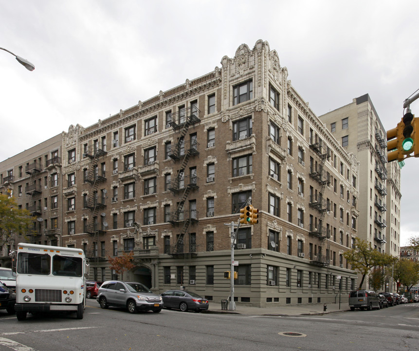 38-44 Fort Washington Ave in New York, NY - Building Photo