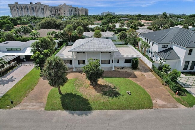 property at 6 Tahoe Ln