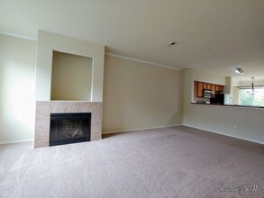 14915 38th Dr SE in Bothell, WA - Building Photo - Building Photo