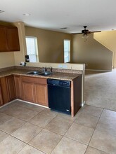 7047 S Ladys Thumb Ln in Tucson, AZ - Building Photo - Building Photo