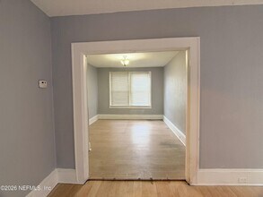 511 Ivy St in Jacksonville, FL - Building Photo - Building Photo