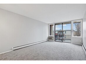 4029-4014 14th Ave S in Minneapolis, MN - Building Photo - Building Photo