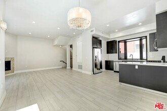 1621 Franklin St in Santa Monica, CA - Building Photo - Building Photo