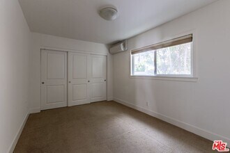 2147 N Beverly Glen Blvd in Los Angeles, CA - Building Photo - Building Photo