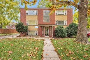 606 S Prairie St Apartamentos