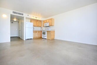 Herbert Residential in Tucson, AZ - Foto de edificio - Building Photo