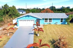 3404 2nd St SW in Lehigh Acres, FL - Building Photo