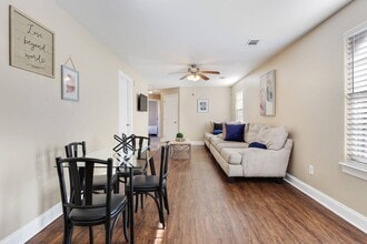 3000 Lasalle St in New Orleans, LA - Building Photo - Building Photo
