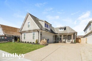 10242 Evergreen Manor Cv in Lakeland, TN - Building Photo
