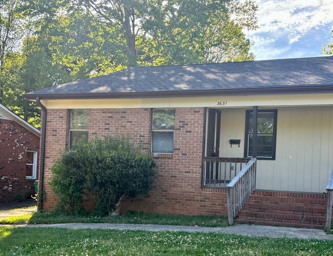 3631 Driftwood Dr in Charlotte, NC - Building Photo - Building Photo