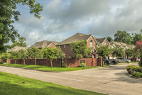 Rolling Fork Village in Houston, TX - Foto de edificio - Building Photo