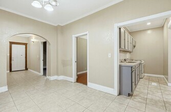 1610 Court St in Saginaw, MI - Building Photo - Building Photo