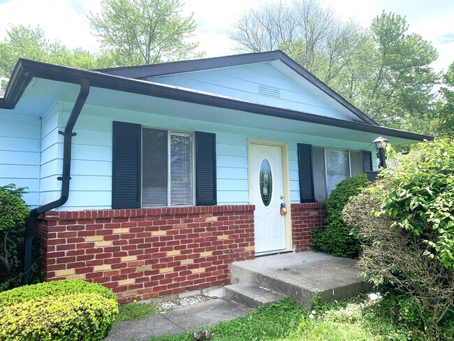 property at 1753 Horizon Ln