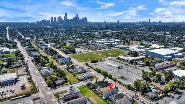 3310 Hardy St in Houston, TX - Building Photo - Building Photo