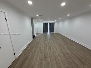 13725 SW 84th St in Miami, FL - Building Photo - Building Photo