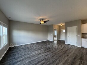 10808 Iron Works Wy in Fort Wayne, IN - Building Photo - Building Photo