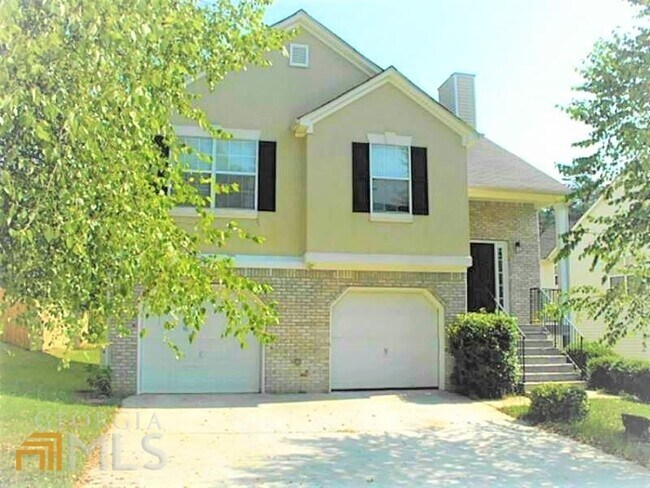 property at 1006 Crest Ridge Pl SW
